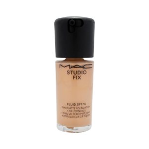 M·A·C Studio Fix Fluid SPF 15 24HR Matte Foundation + Oil Control (30ml)