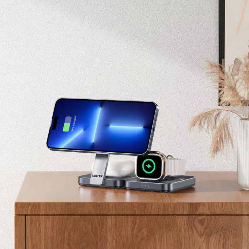 UNITEK Qi2 Foldable 3-in-1 Charging Station 15W MagSafe Wireless Charger for iPhone, Apple Watch & AirPods - Image 9
